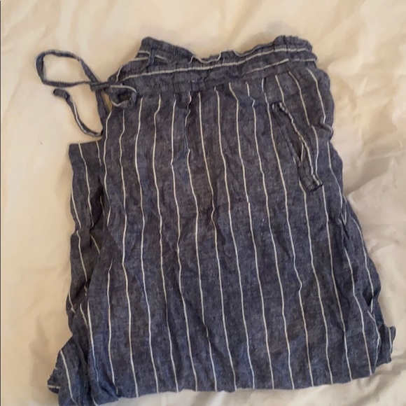 Wide legged, Stripped caprices - Picture 1 of 2